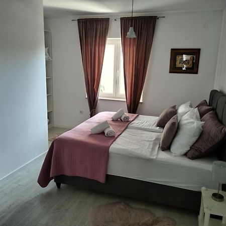 Sjor 2 Bdr Apartment W Grill ザダル エクステリア 写真