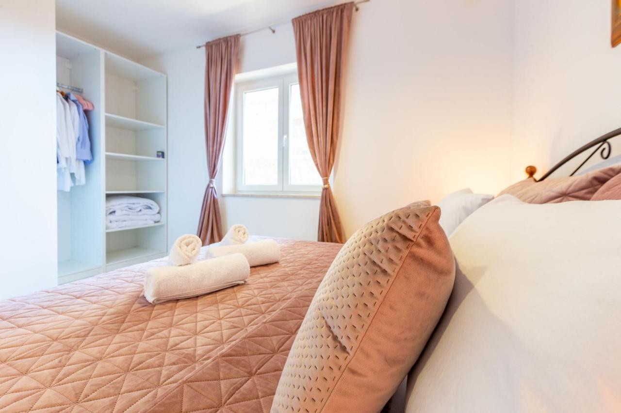 Sjor 2 Bdr Apartment W Grill ザダル エクステリア 写真